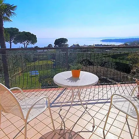 Villa Mayoti B&B-2